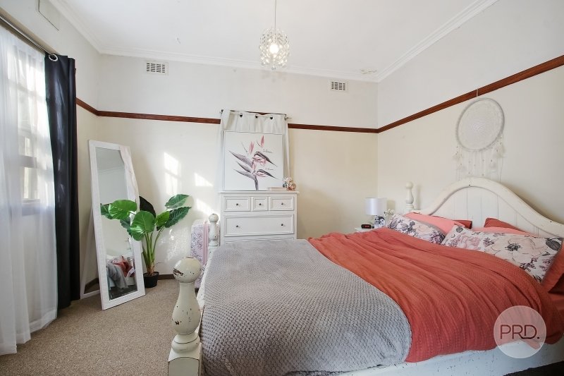 1035 Corella Street NORTH ALBURY 8