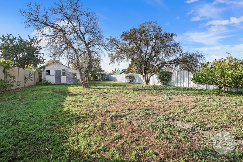 1035 Corella Street NORTH ALBURY 15