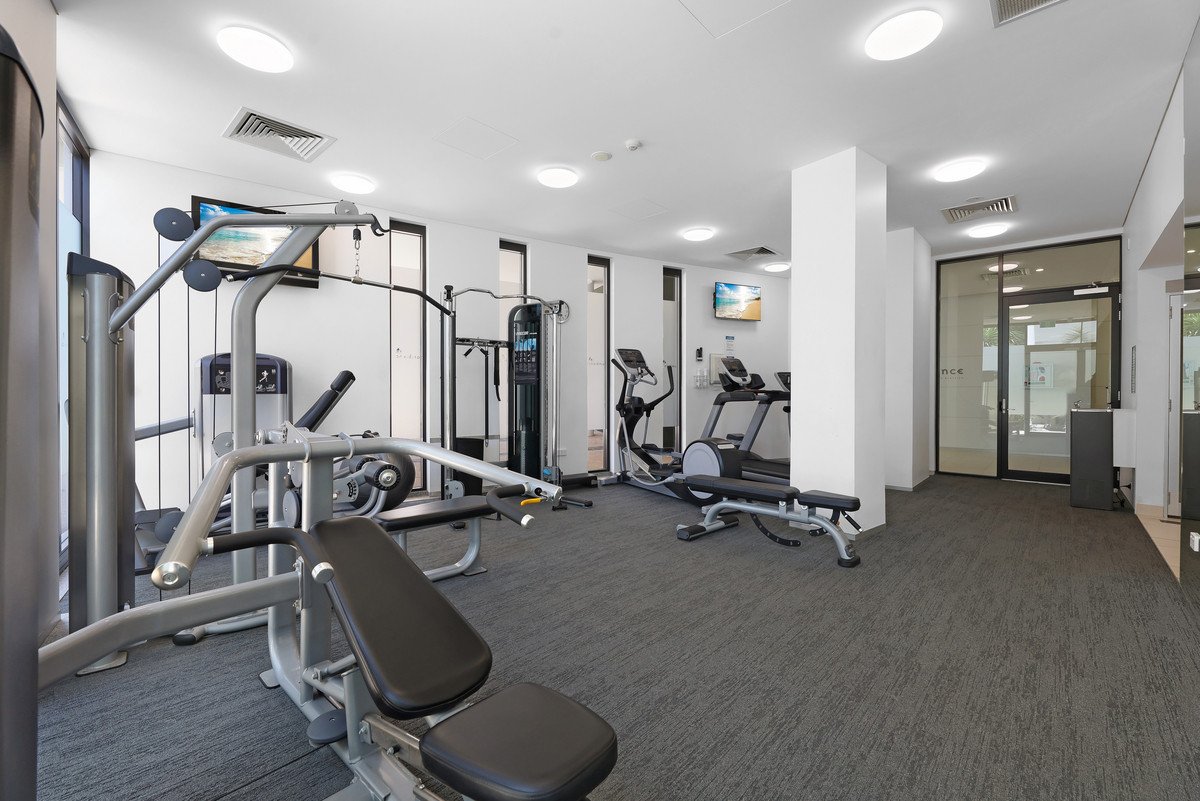 1035/2-14 The Esplanade Burleigh Heads 15