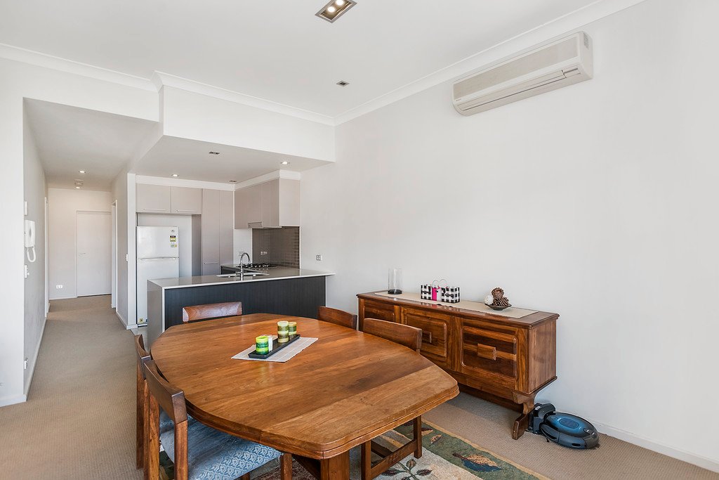 1035/3029 The Boulevard CARRARA 5