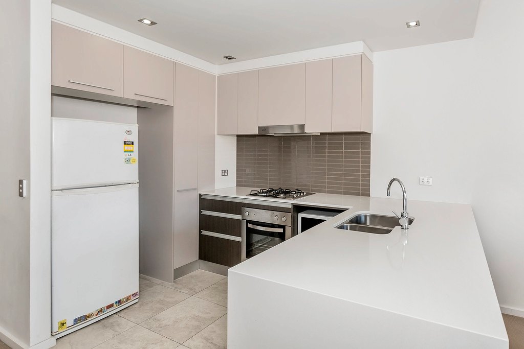 1035/3029 The Boulevard CARRARA 6