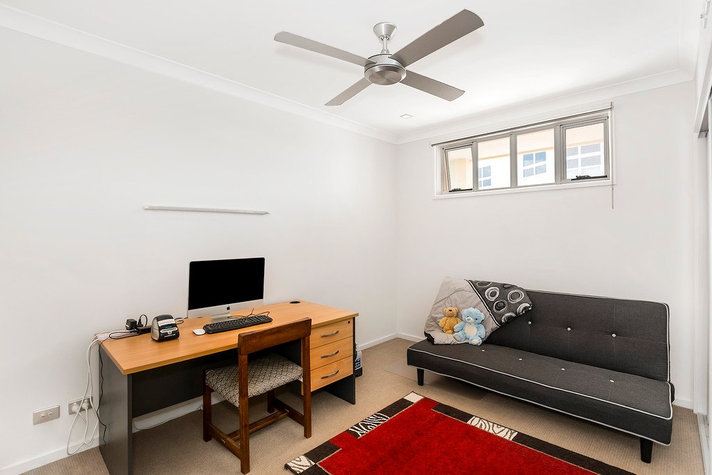 1035/3029 The Boulevard CARRARA 10