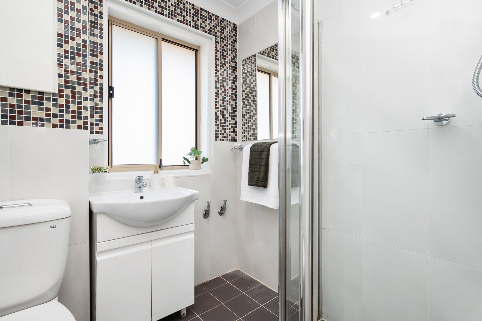 10/36 Brittain Crescent HILLSDALE 9