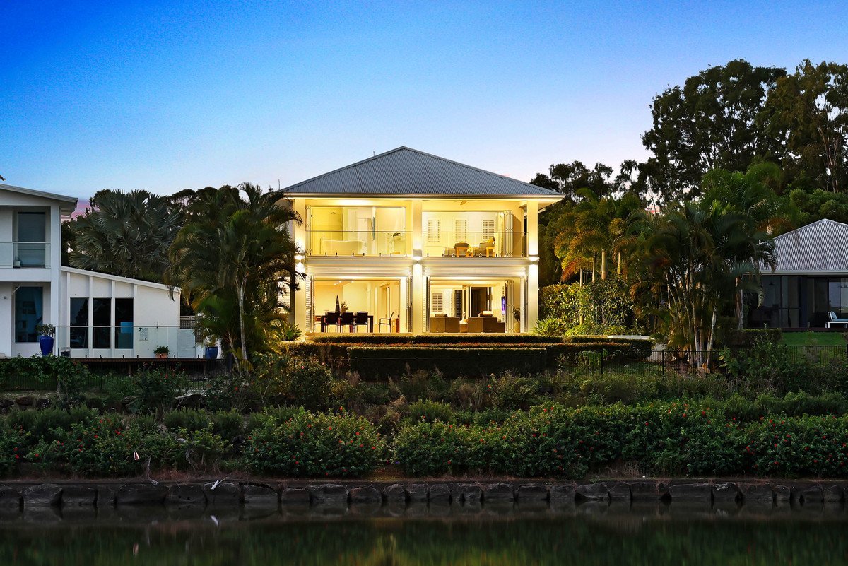 1036 Lakeview Terrace Benowa 18