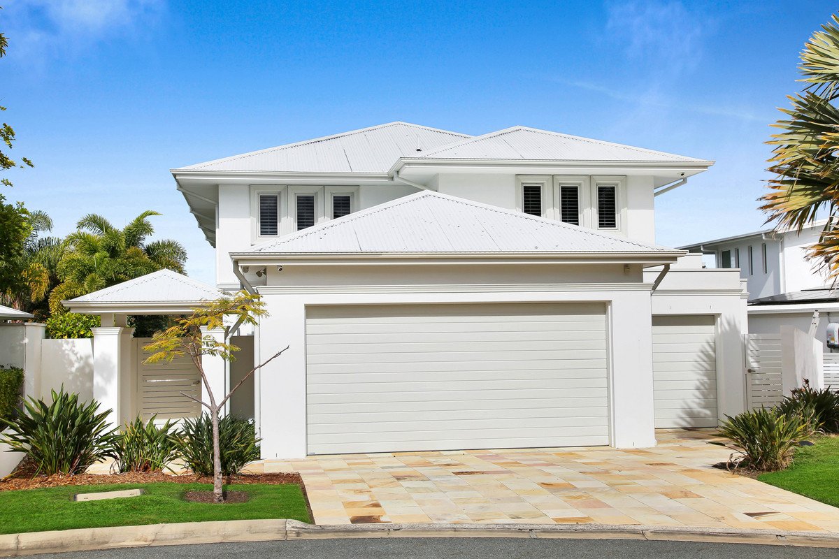 1036 Lakeview Terrace Benowa 35