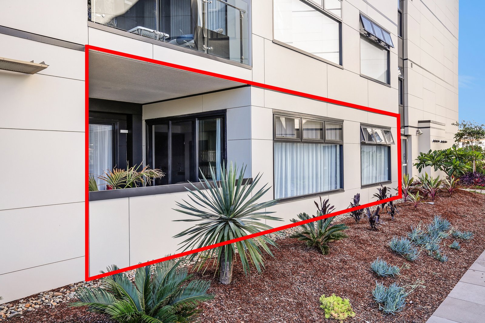 103/67 Flinders Street WOLLONGONG 6