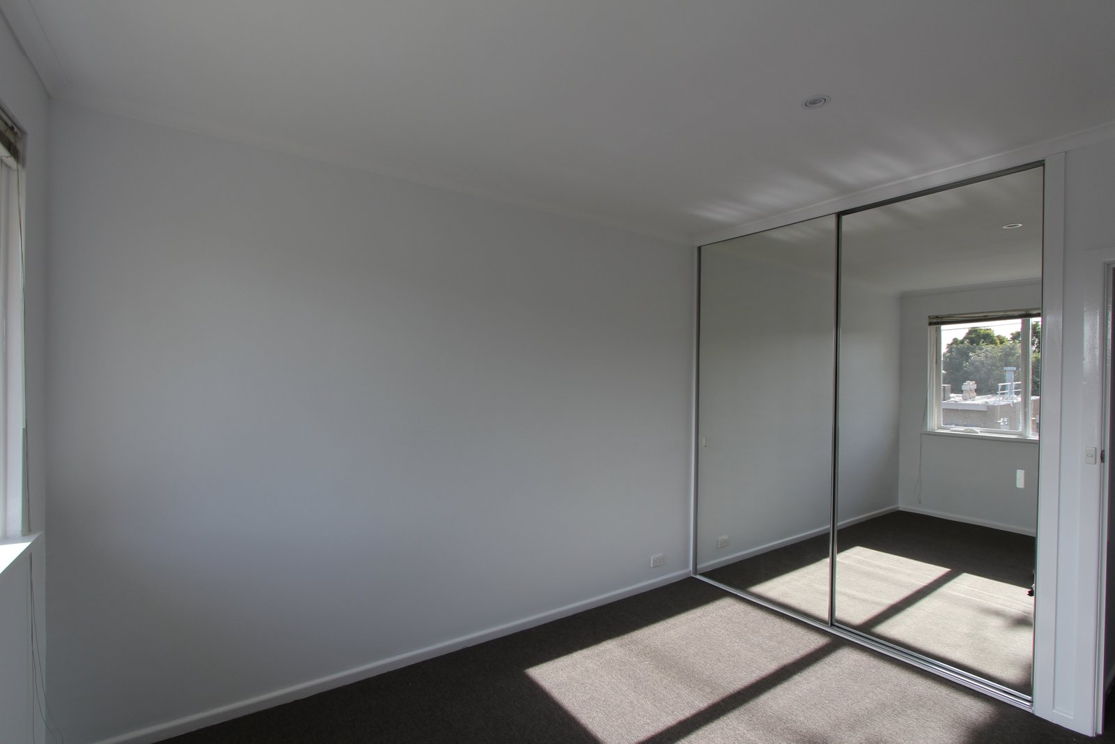 Real Estate and Property in 10/369 Neerim Road, Carnegie, VIC