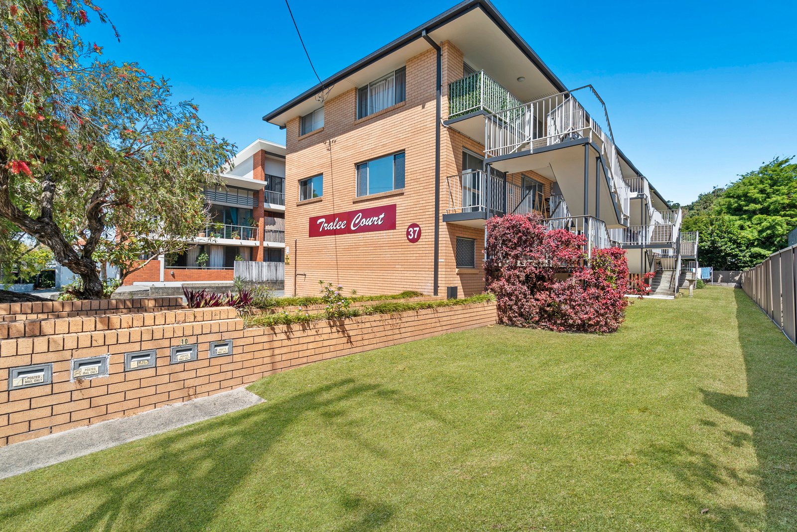 10/37 Boyd Street TWEED HEADS 1