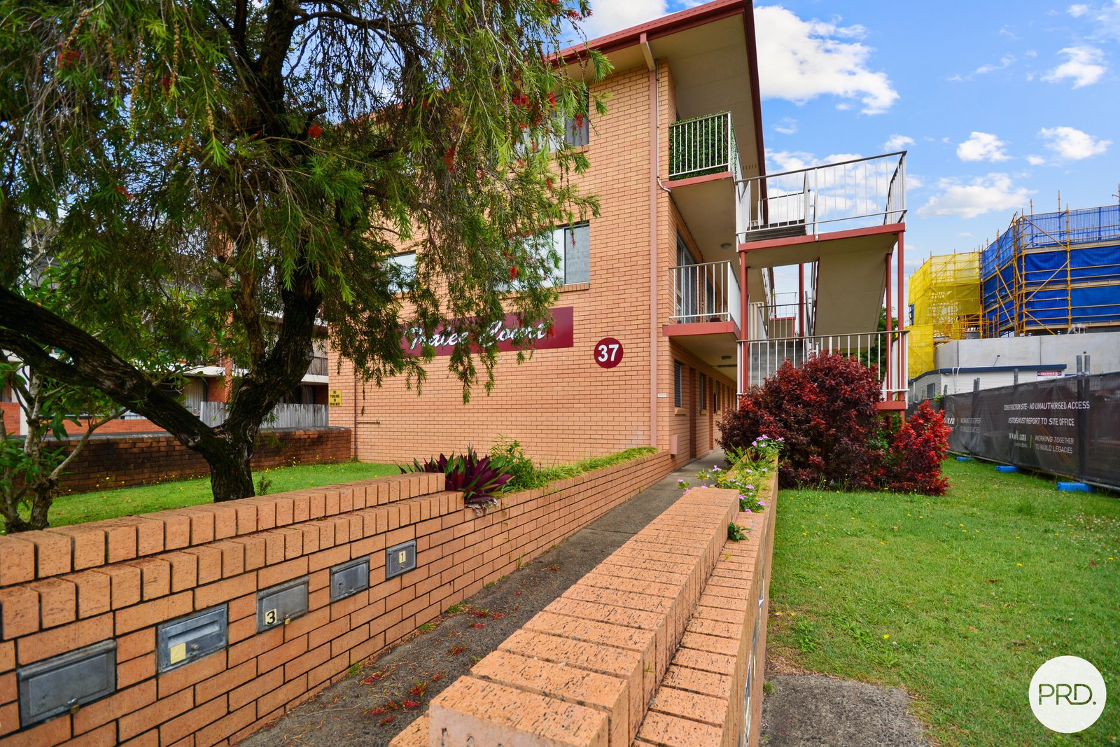 10/37 Boyd Street TWEED HEADS 1