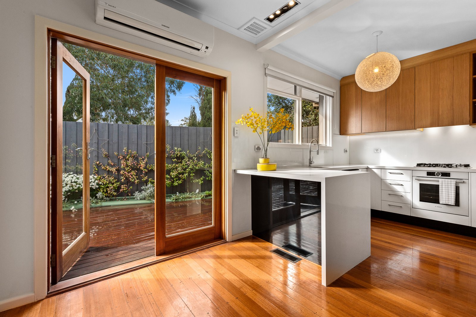 Gallery: 10/373 South Road