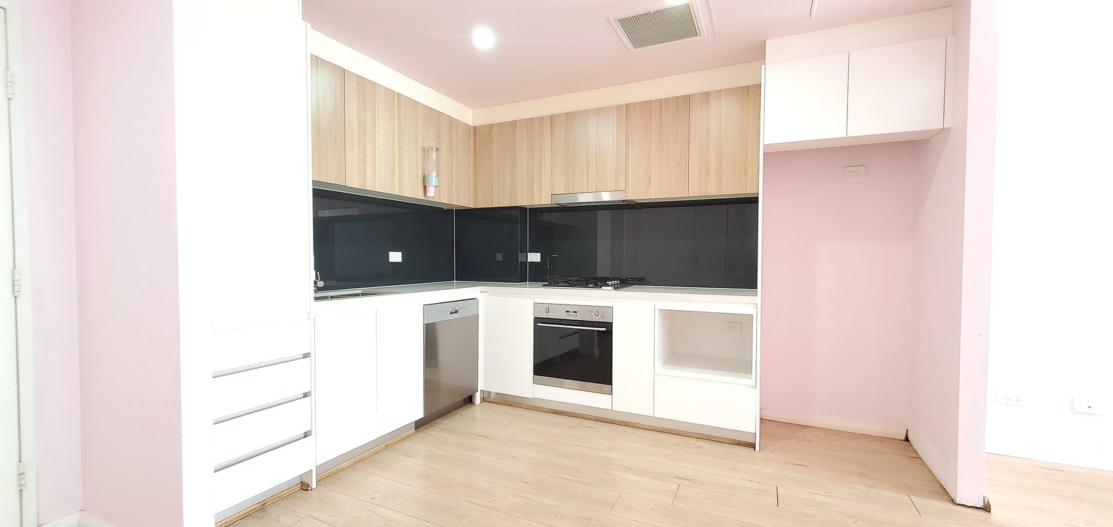 103/74-76 Kitchener Parade BANKSTOWN 3