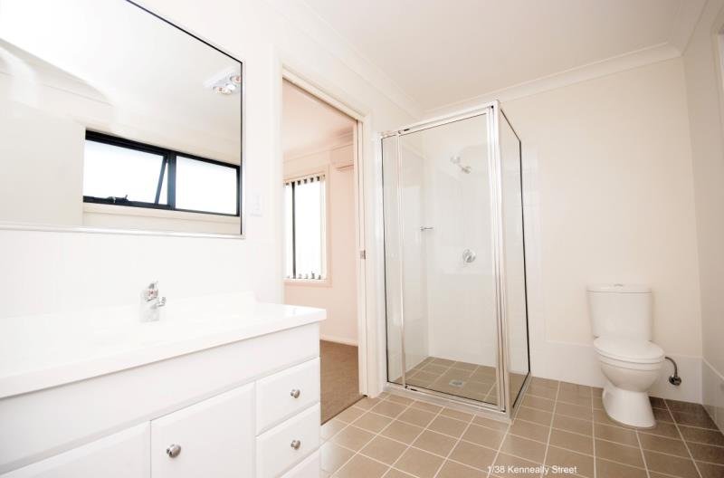 10/38 Kenneally Street KOORINGAL 9