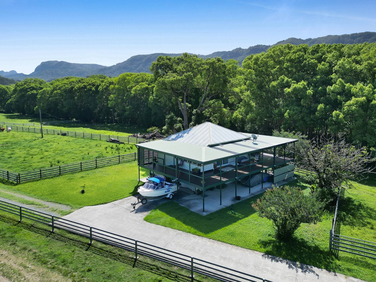 1039 Currumbin Creek Road Currumbin Valley 9