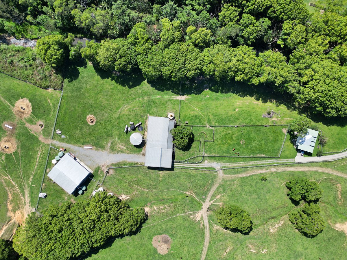 1039 Currumbin Creek Road Currumbin Valley 15