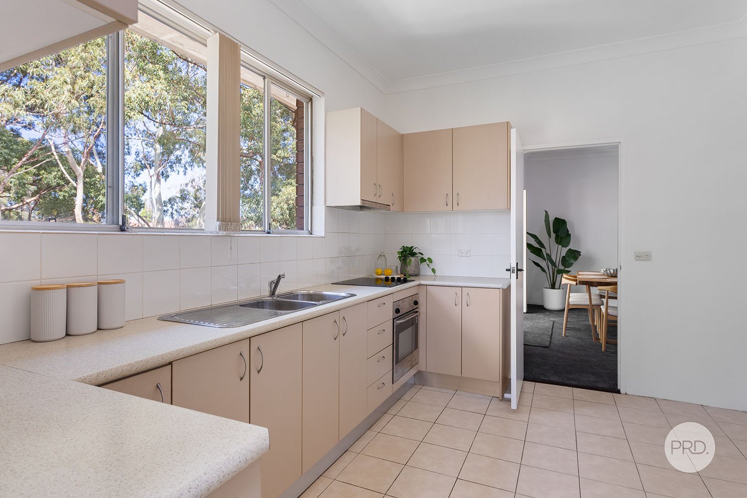 10/39 Lancelot Street ALLAWAH 10