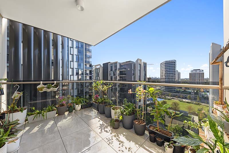 1039/1 Studio Drive EASTGARDENS 3