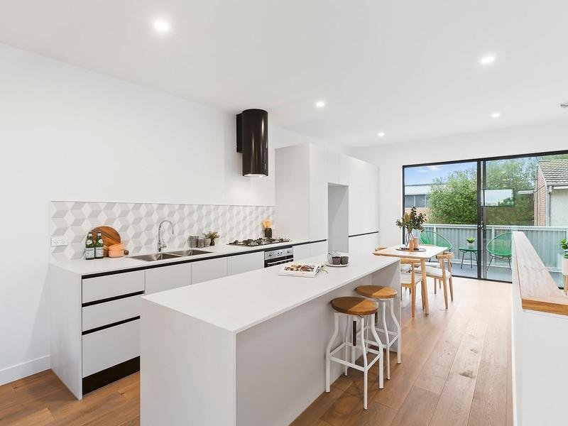 Gallery: 10/397 Murray Road
