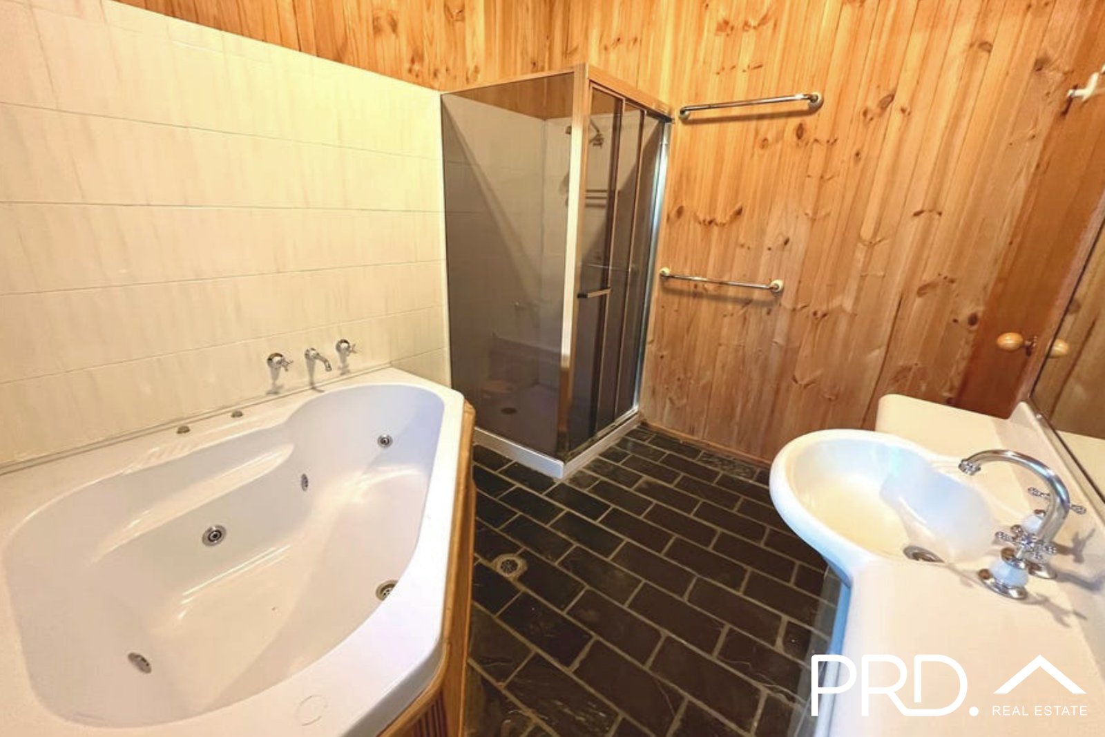 103a Mackenzie Street REVESBY 7