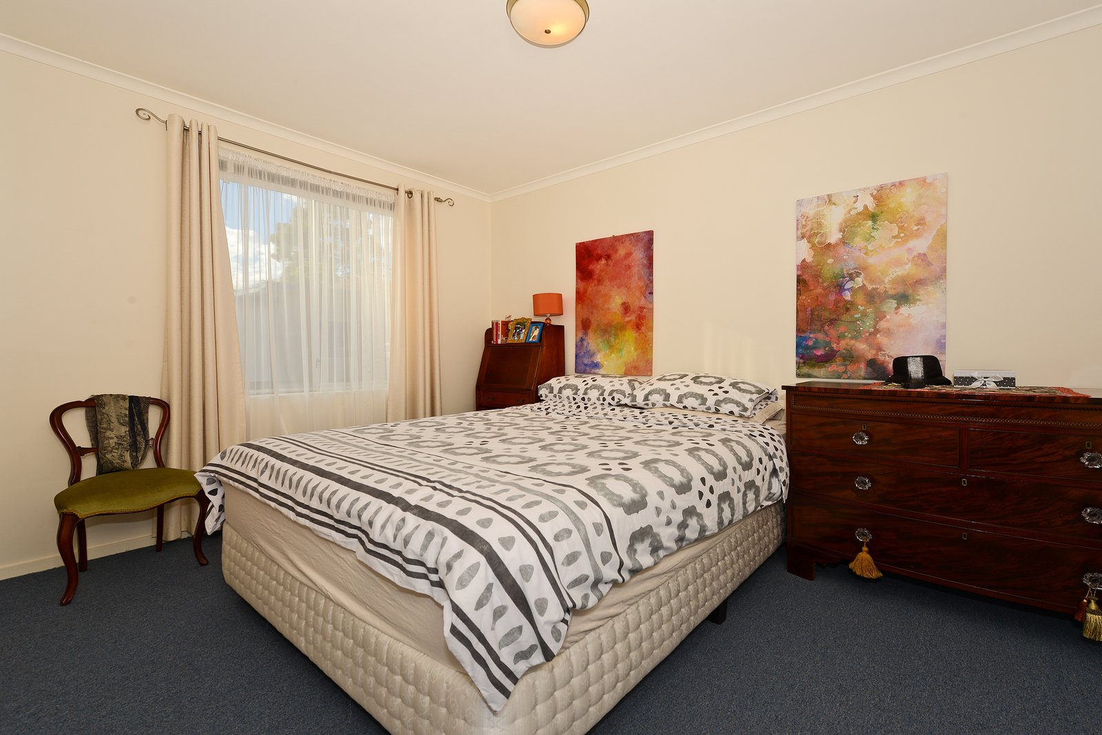 10/3a Montagu Street MOUNT STUART 4