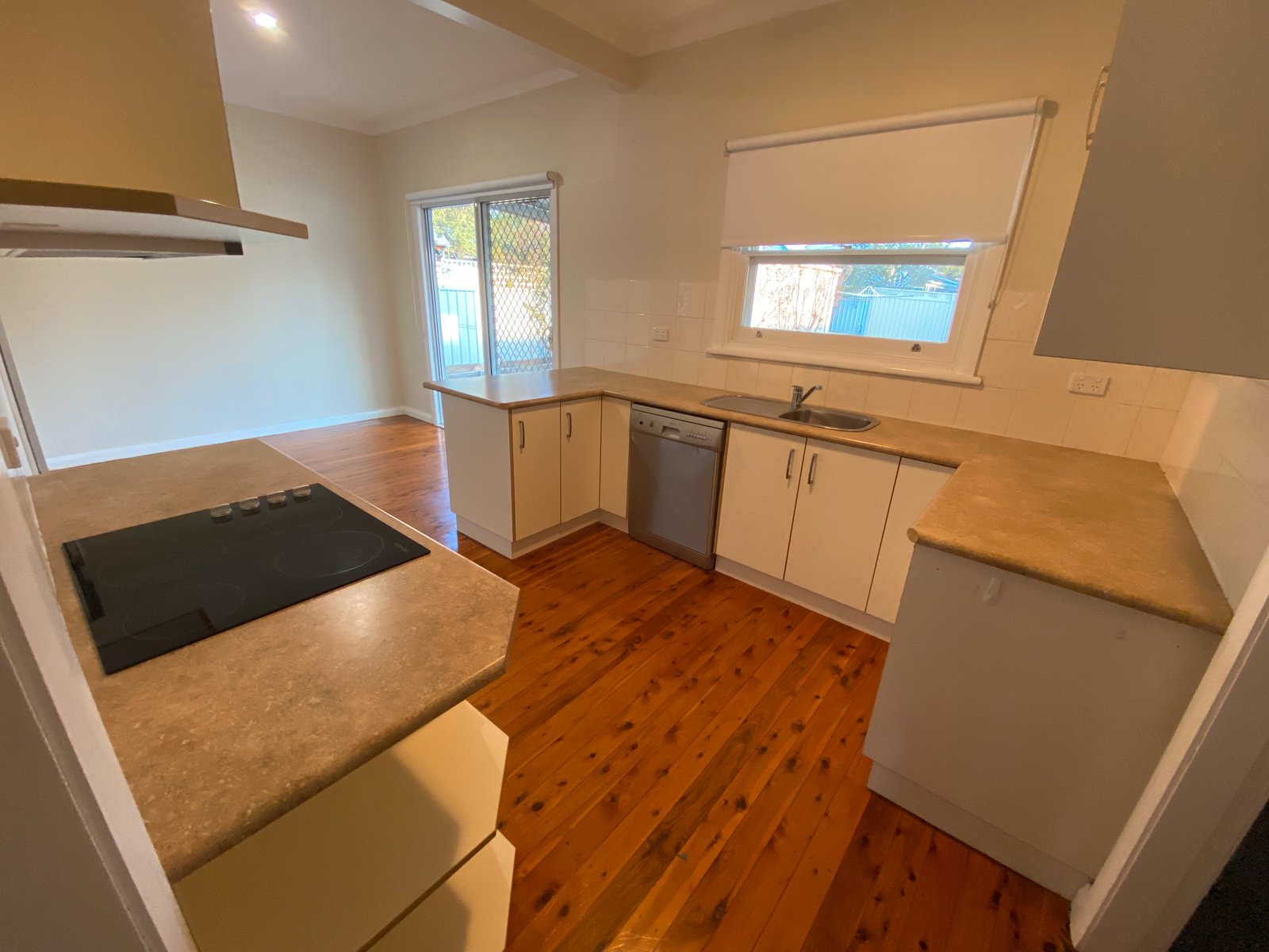 103a Piper Street TAMWORTH 5