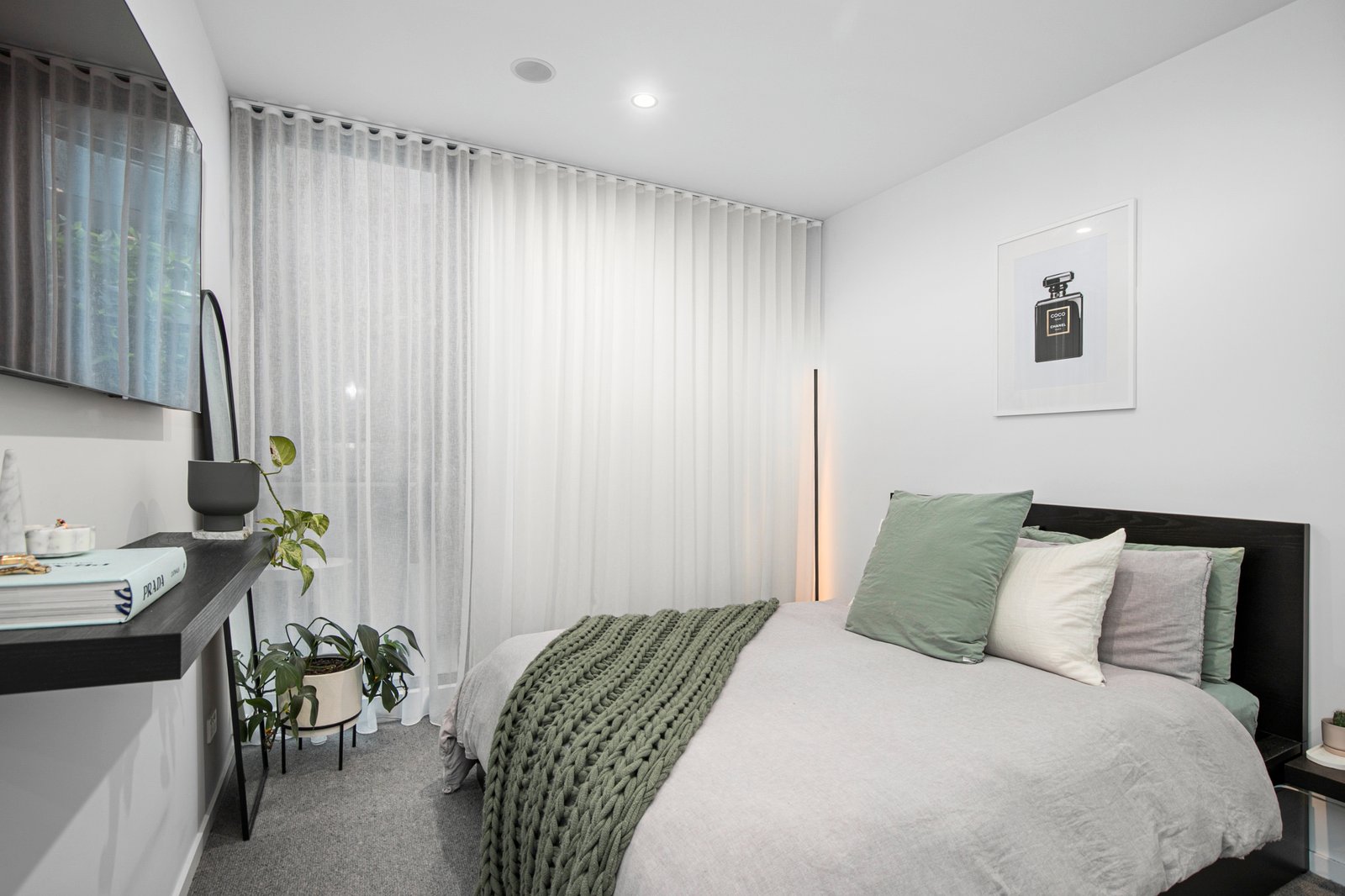 Gallery: 103A/48 Cowper Street