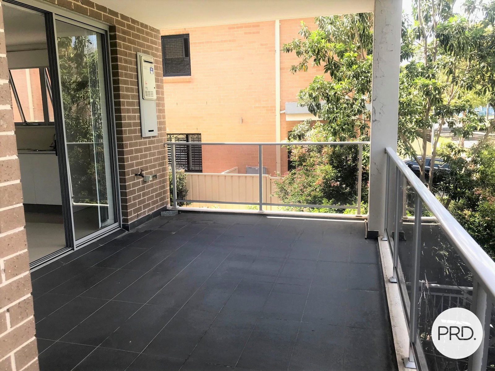 10/4-6 Lawrence Street PEAKHURST 3