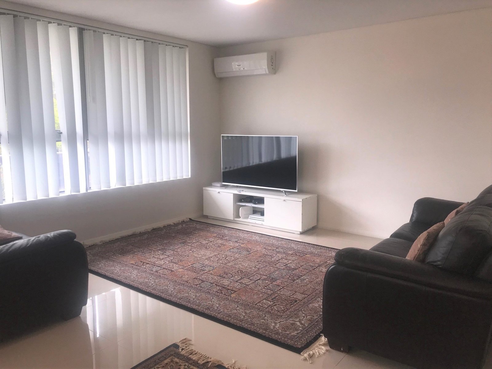 10/4-6 Lawrence Street PEAKHURST 2