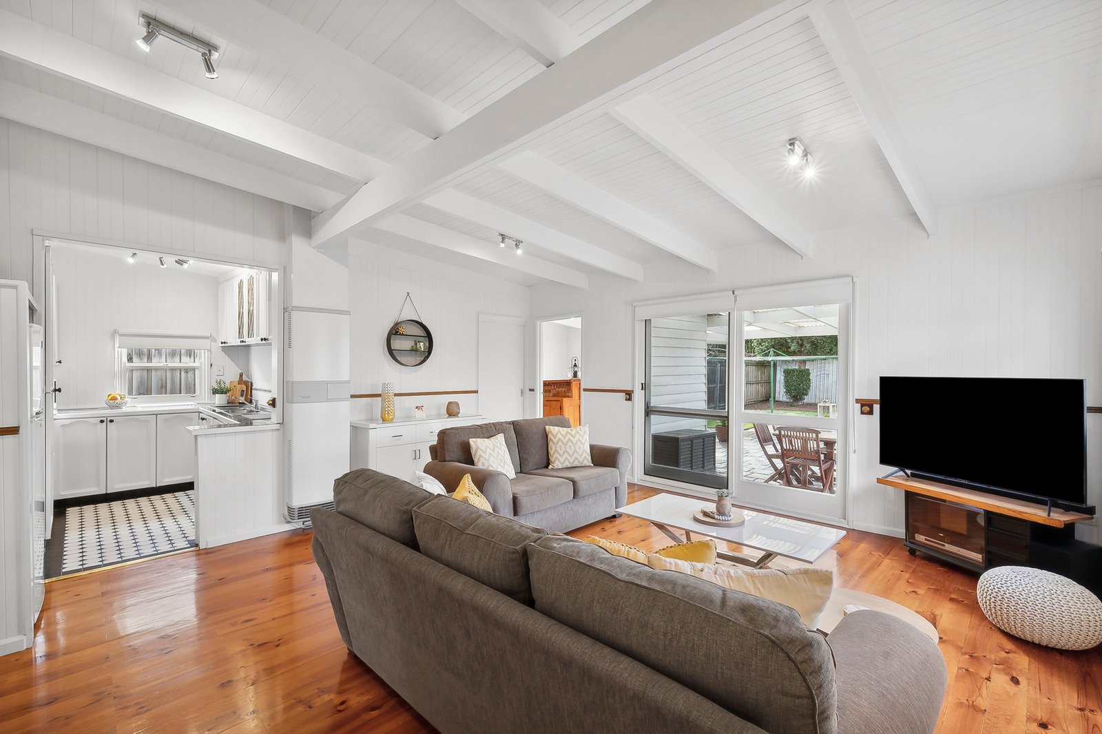Gallery: 104 Albert Street