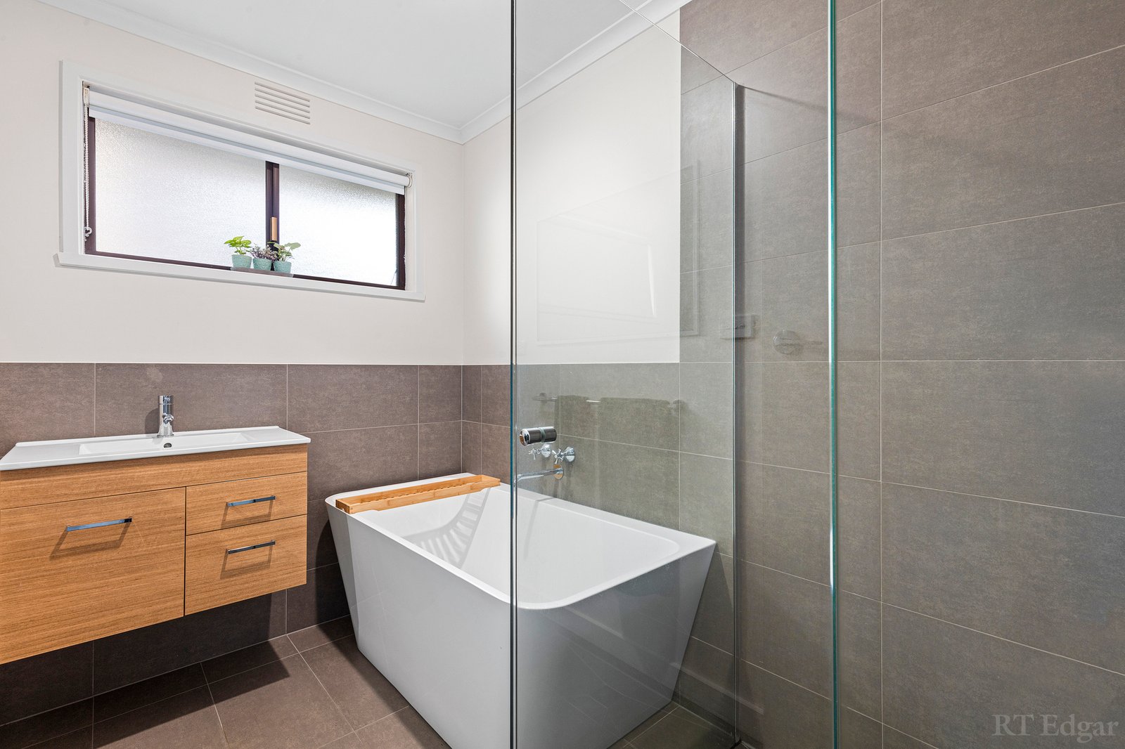 Real Estate and Property in 104 Aldebaran Road, Ocean Grove, VIC