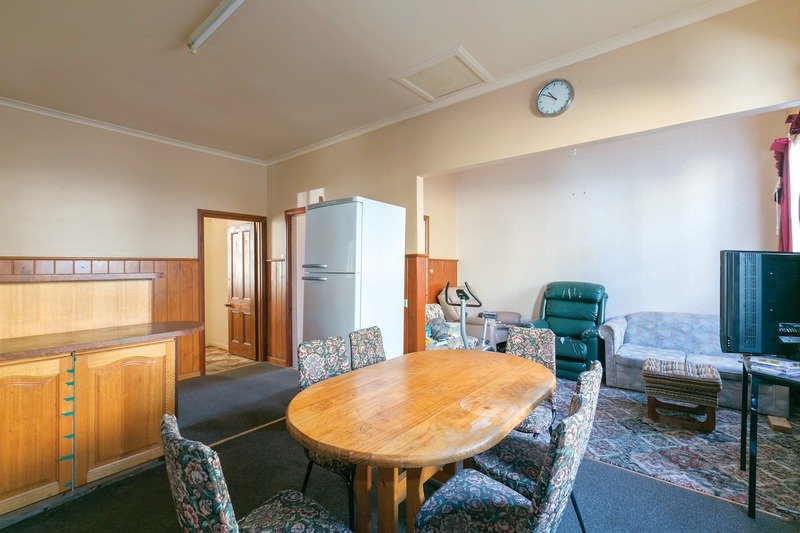 Gallery: 104 Barkly Street