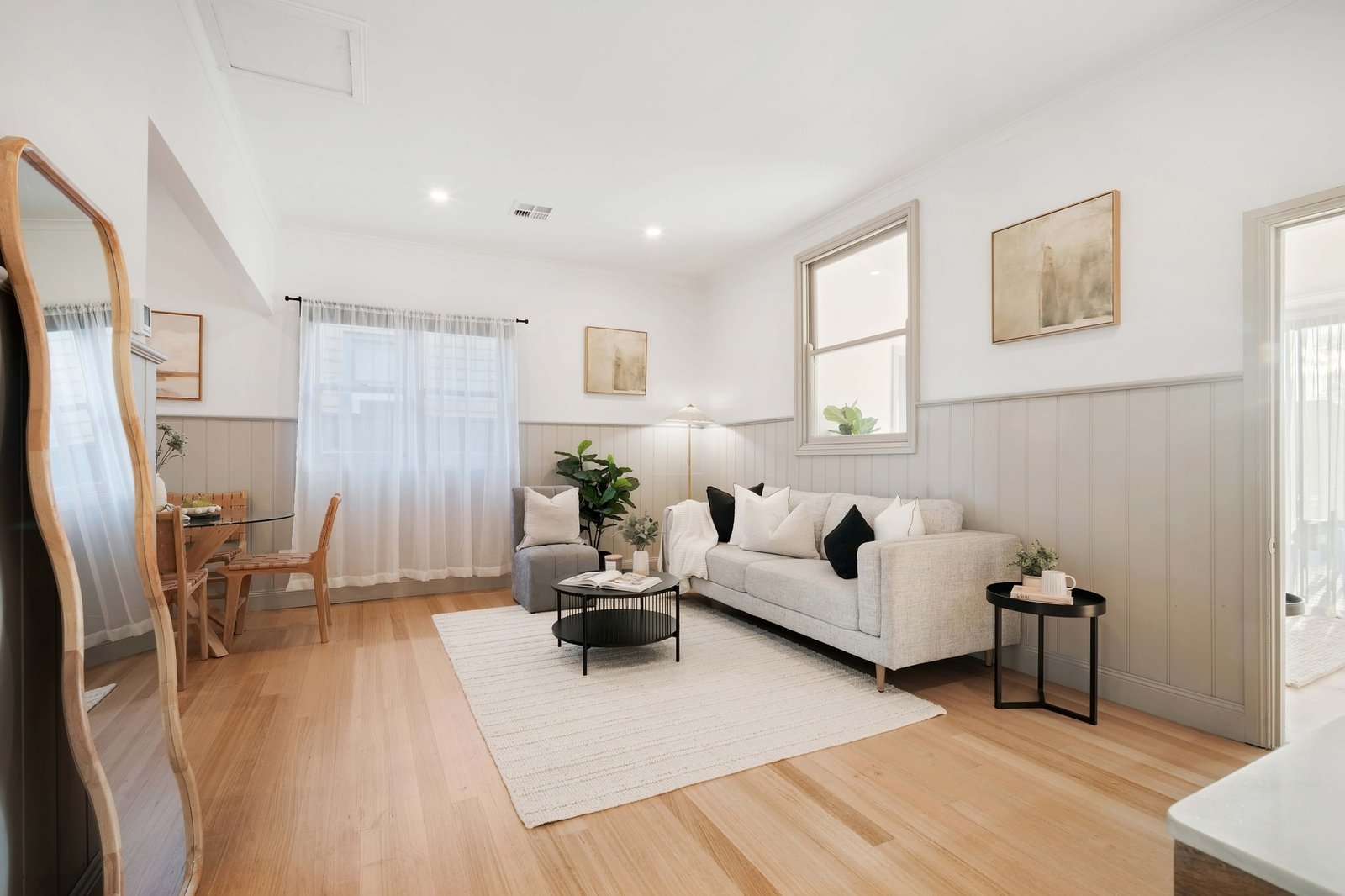 Gallery: 104 Barkly Street