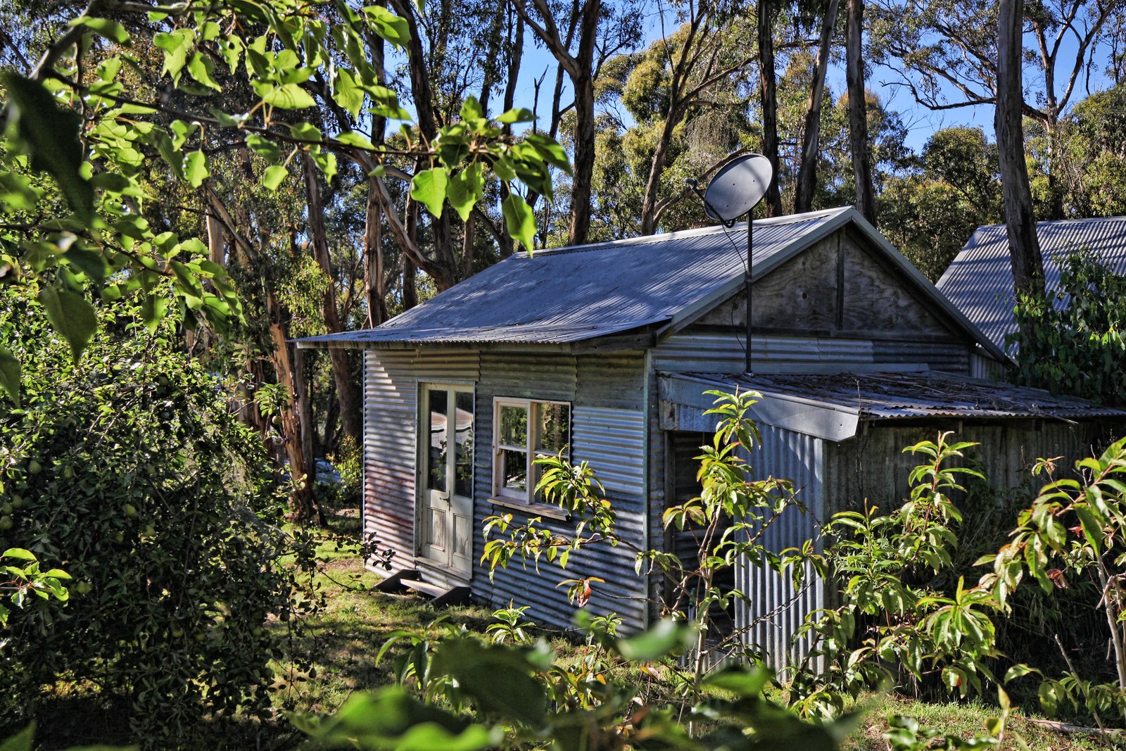 Real Estate and Property in 104 Blackmore Road, Woodend, VIC