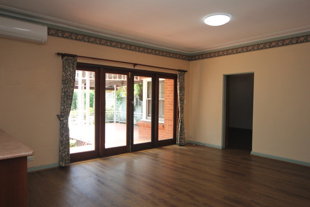 104 Caroline Street KINGSGROVE 3