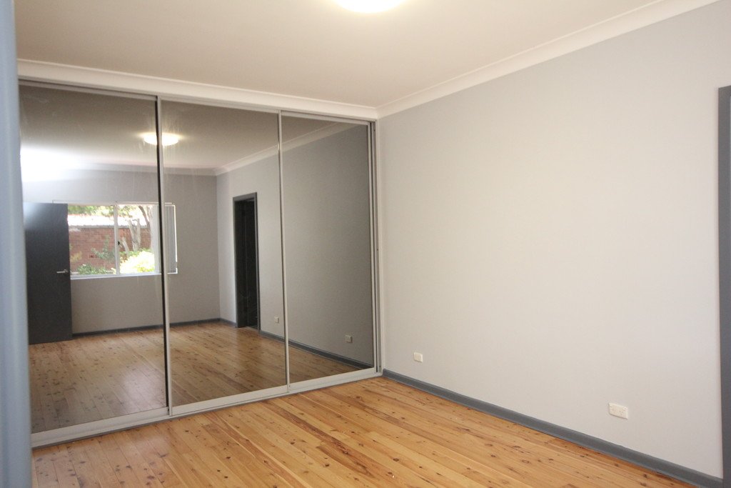 104 Caroline Street KINGSGROVE 5