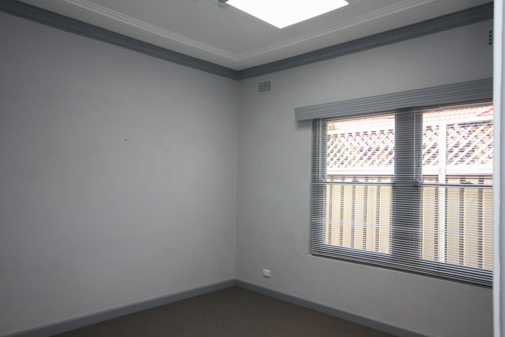 104 Caroline Street KINGSGROVE 8