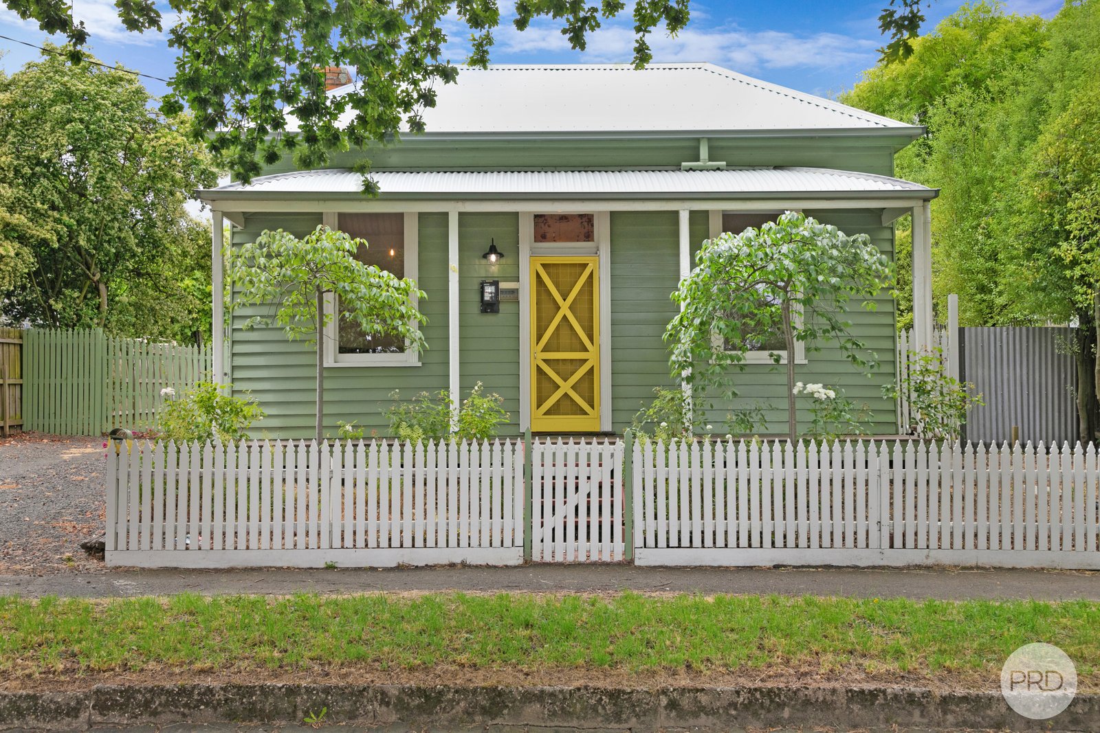 104 Clyde Street SOLDIERS HILL 1