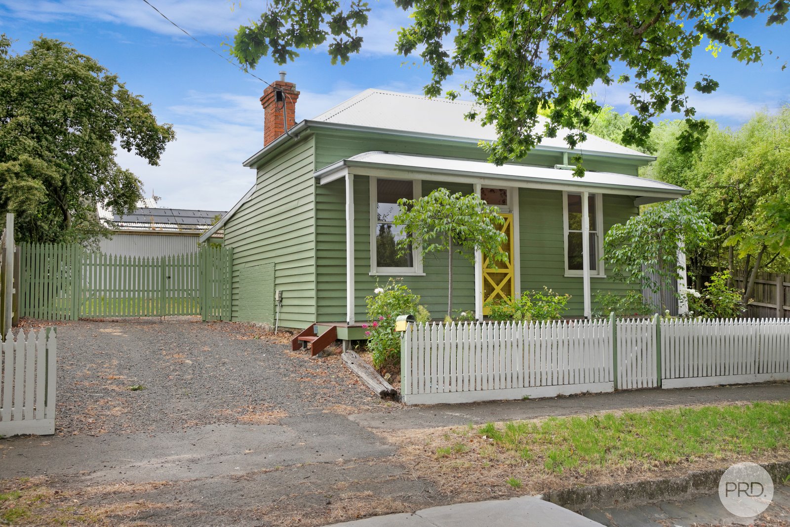 104 Clyde Street SOLDIERS HILL 2