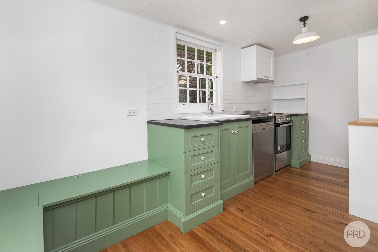 104 Clyde Street SOLDIERS HILL 6