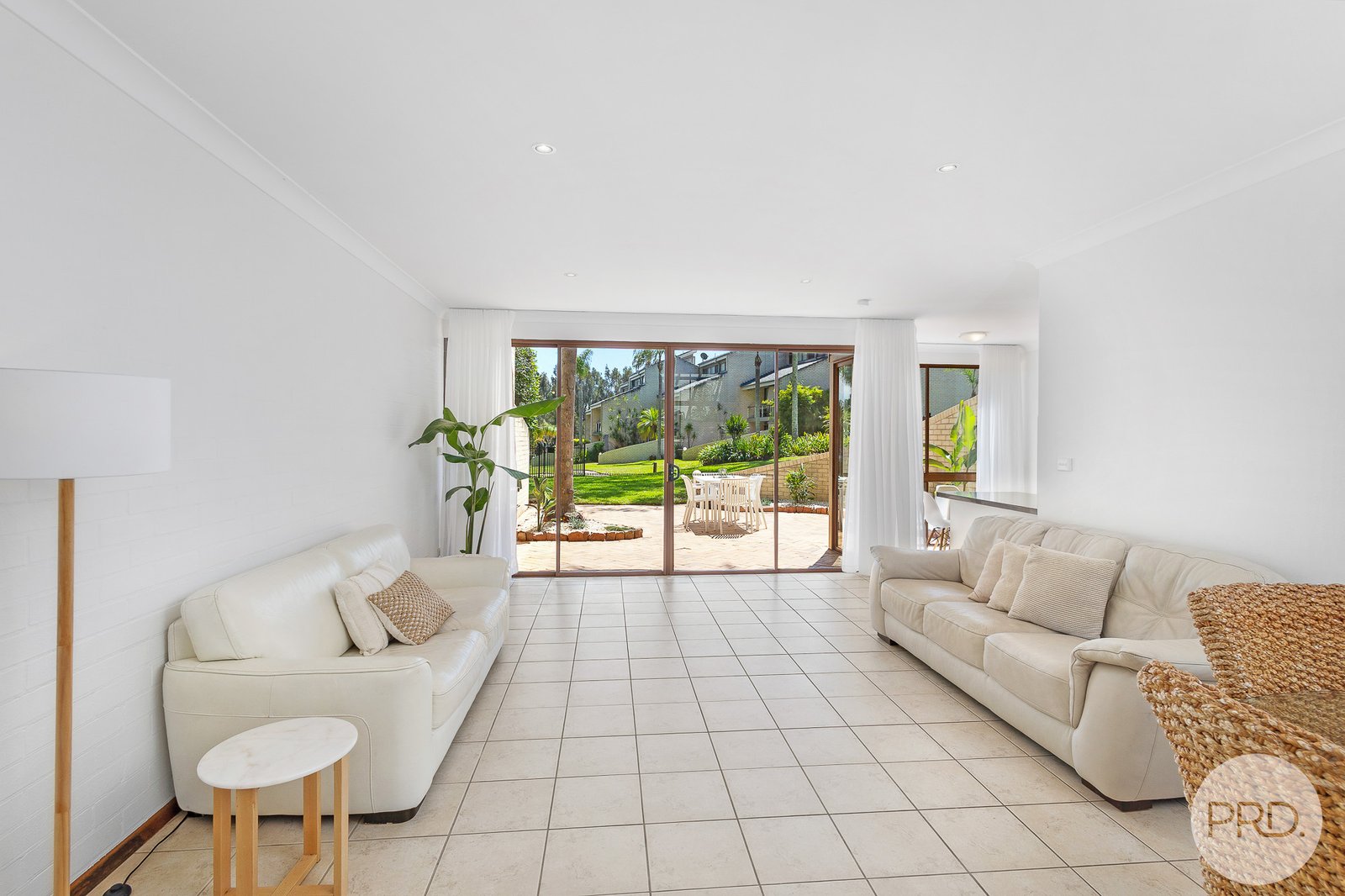 10/4 Cromarty Road SOLDIERS POINT 16