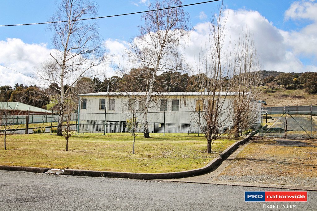 104 Gilbert Street TUMBARUMBA 1