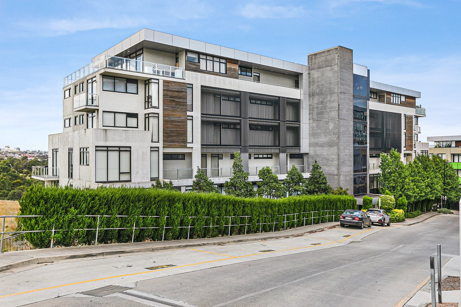 10/4 La Scala Avenue, Maribyrnong VIC 3032