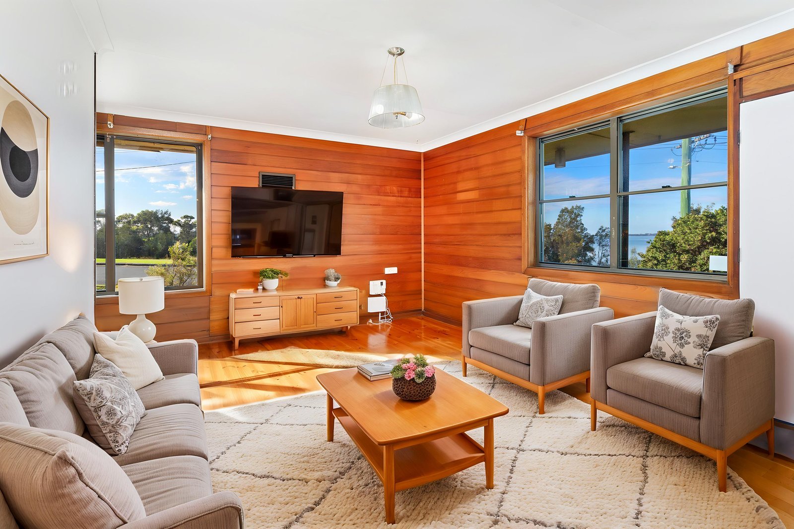 104 Lakeside Drive KOONAWARRA 5