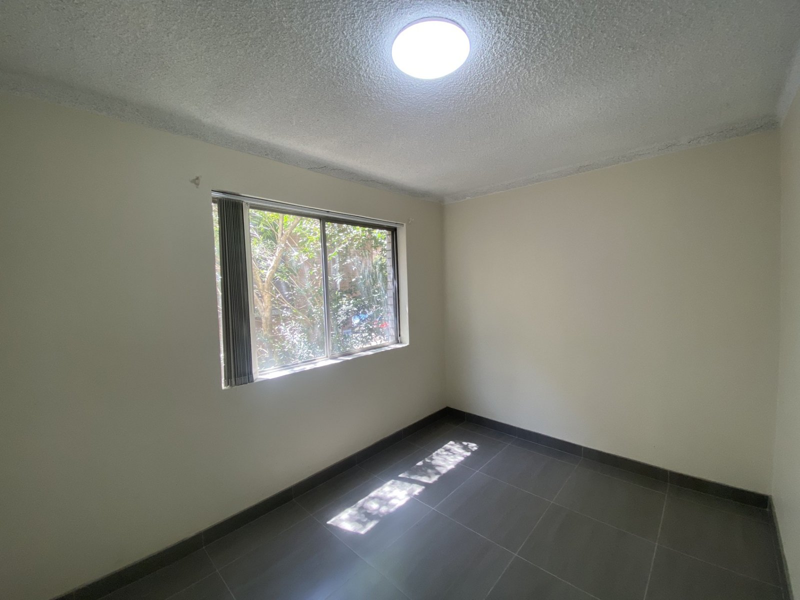 10/4 Nagle Street LIVERPOOL 5