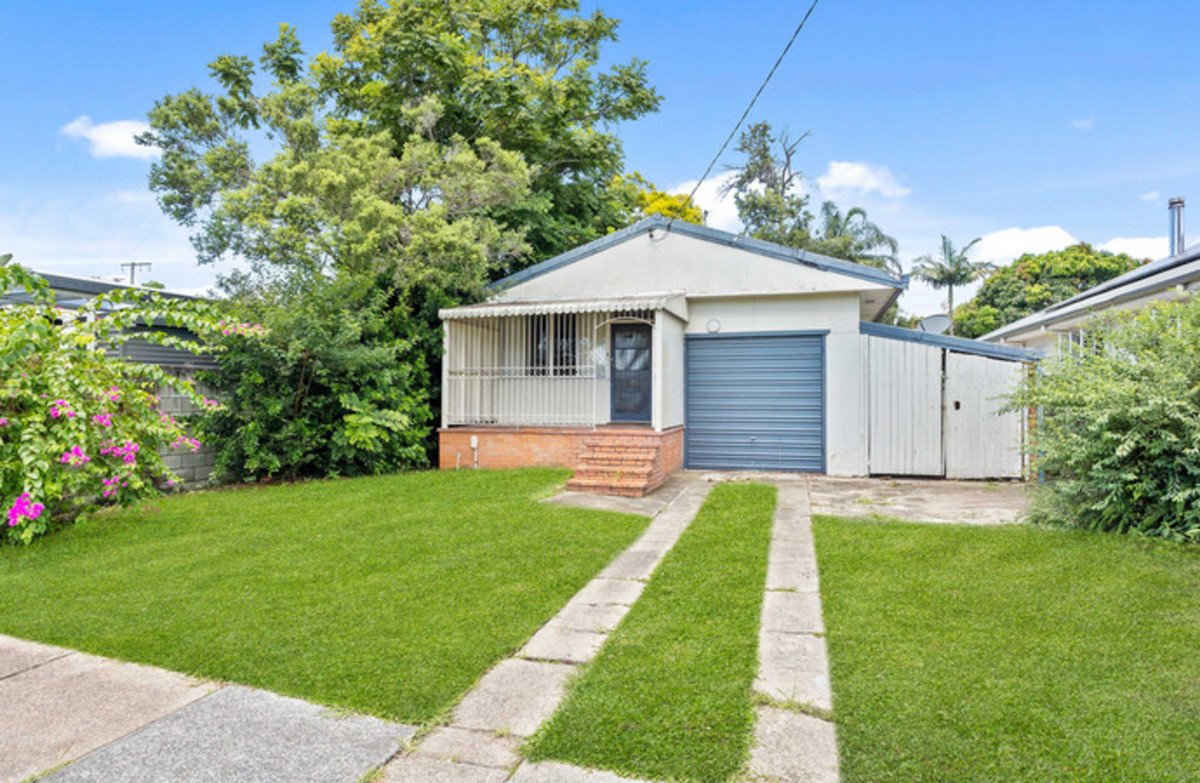 104 Palm Beach Avenue Palm Beach 1