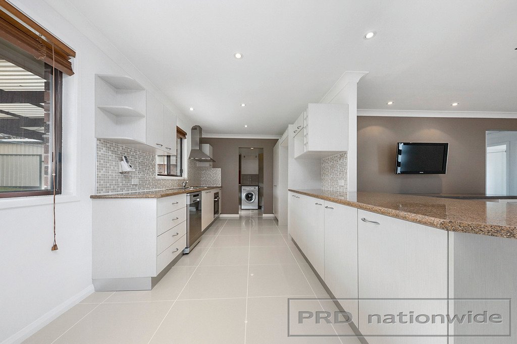 104 Regiment Road RUTHERFORD 9