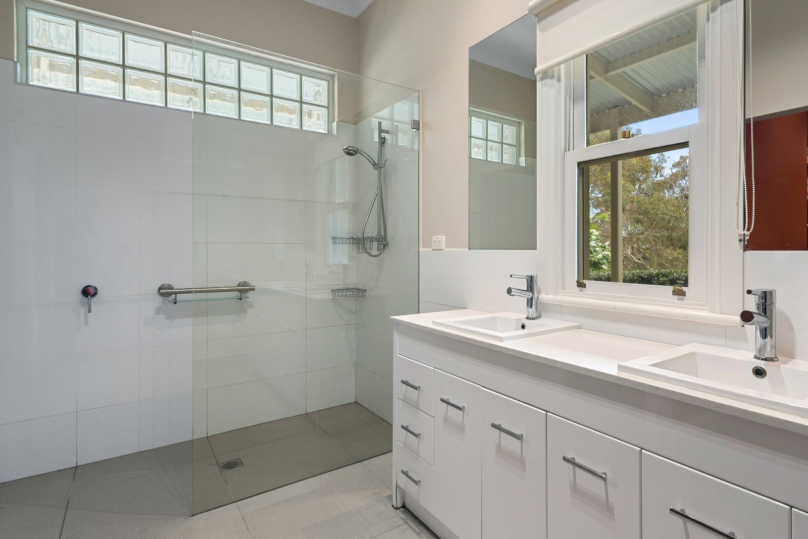 Real Estate and Property in 104 Royal Parade, Riddells Creek, VIC