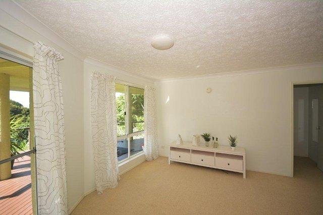 10/4 Simpson Drive BILAMBIL HEIGHTS 8