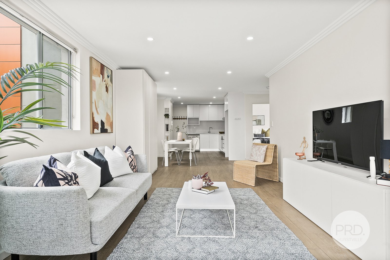 10/4 St Georges Parade HURSTVILLE 2