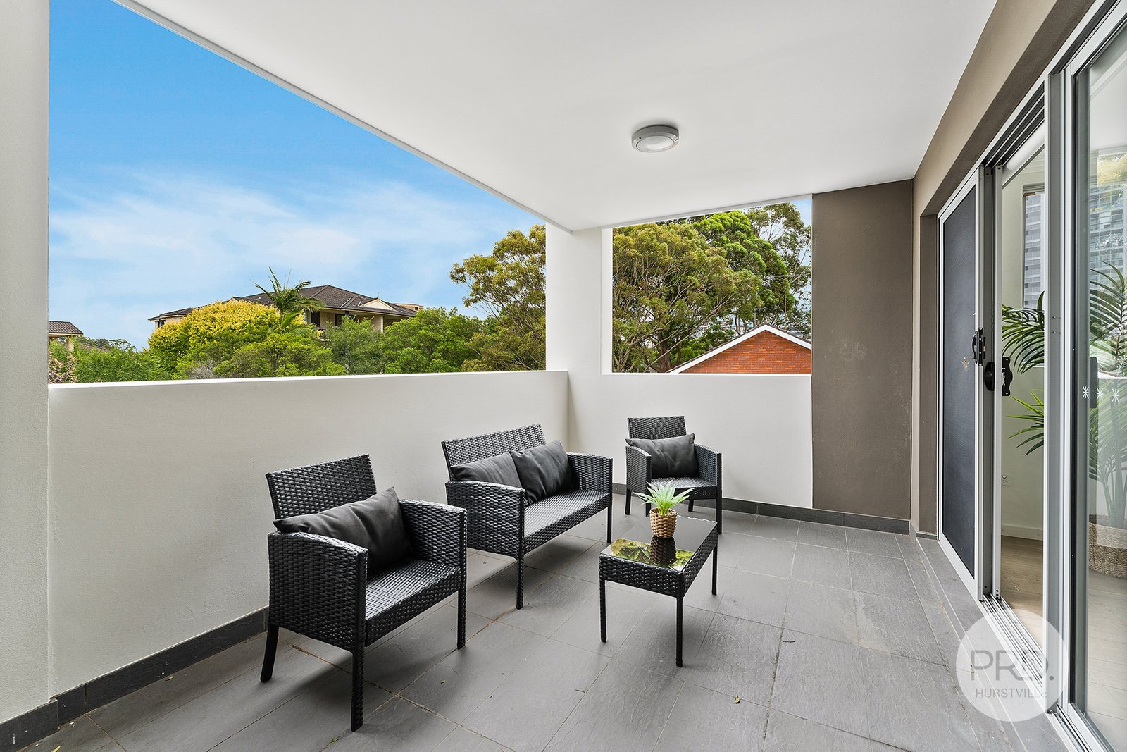 10/4 St Georges Parade HURSTVILLE 7