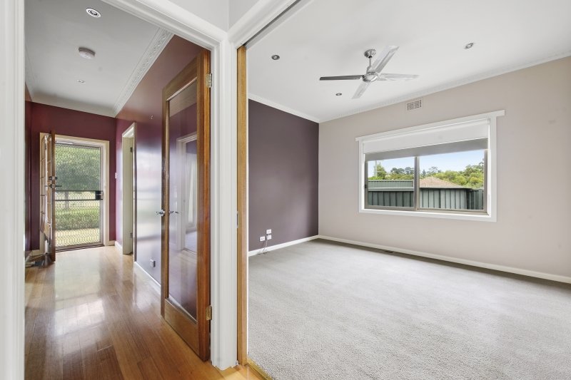 Gallery: 104 Thompson Street